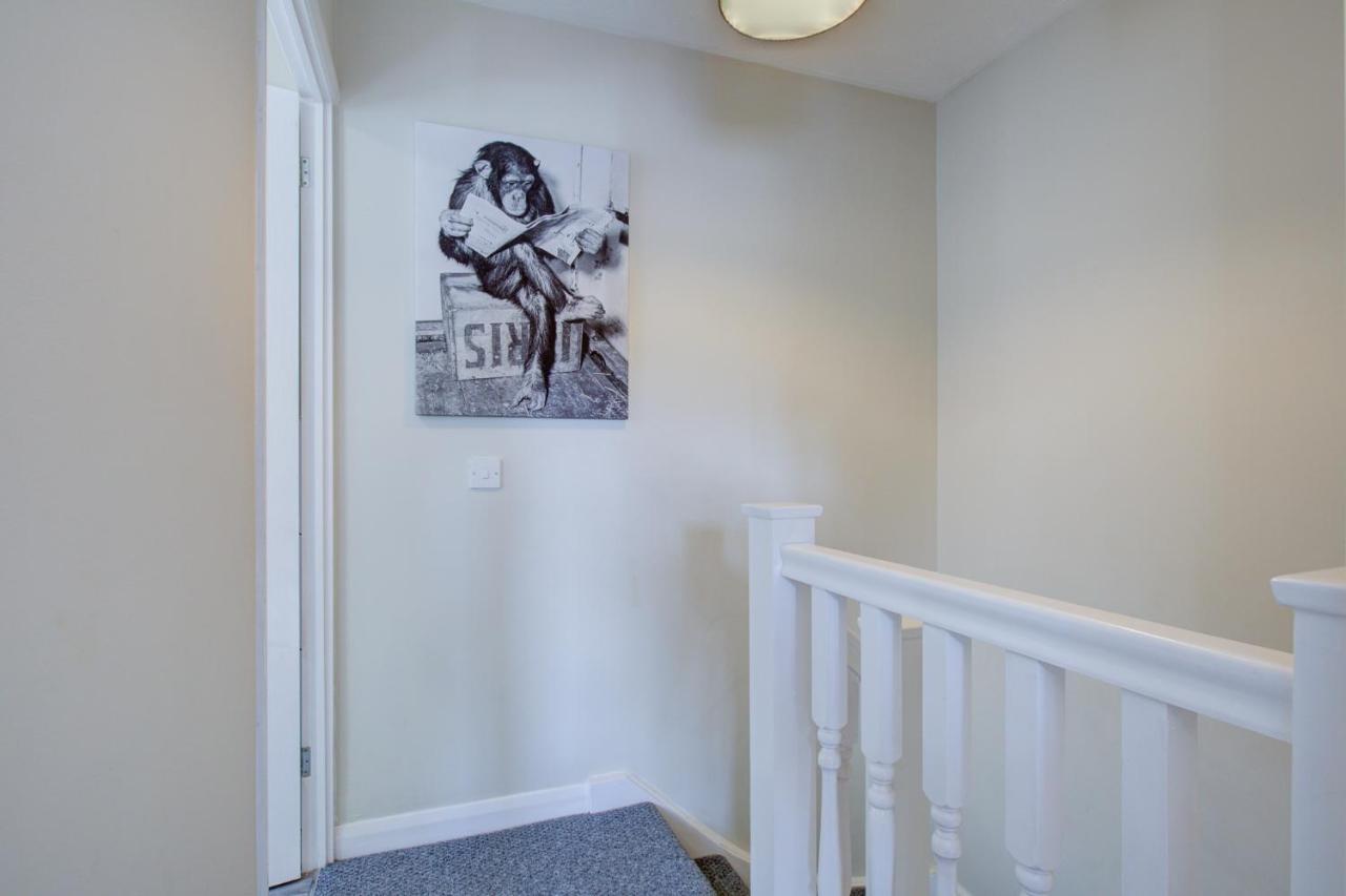 Windsor Burnham Ascot Haven Sleeps 4 Slough Exterior foto